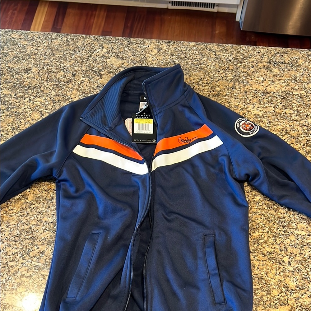 Nike Navy and Orange Sweatshirt